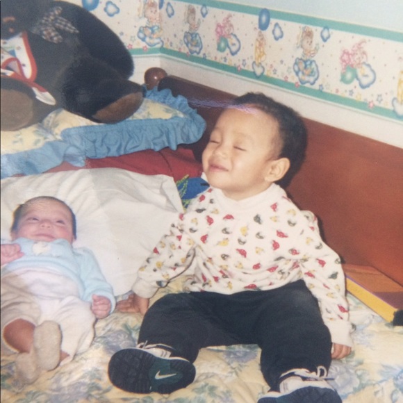 Meet your Posher, Carlos - Picture 1 of 1